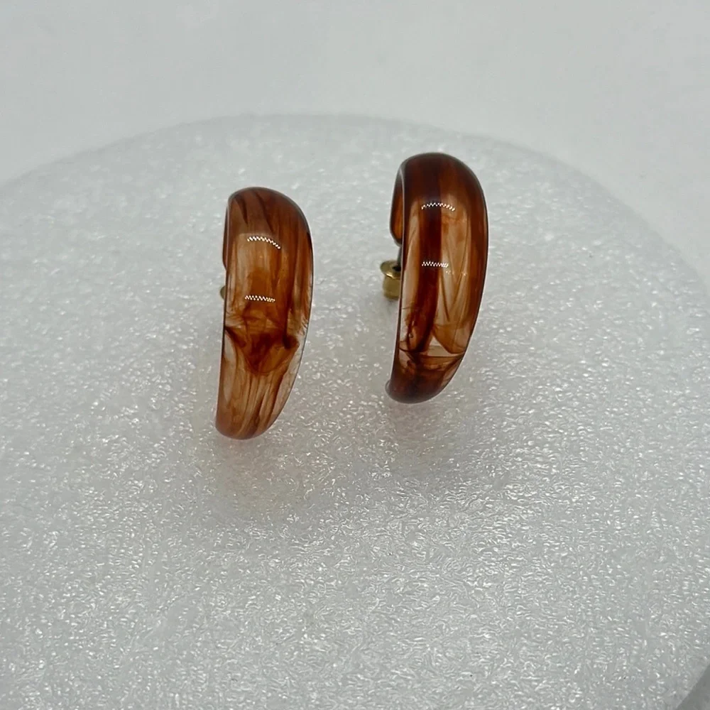 Chic Brown Marbled Acetate Hoop Earrings
